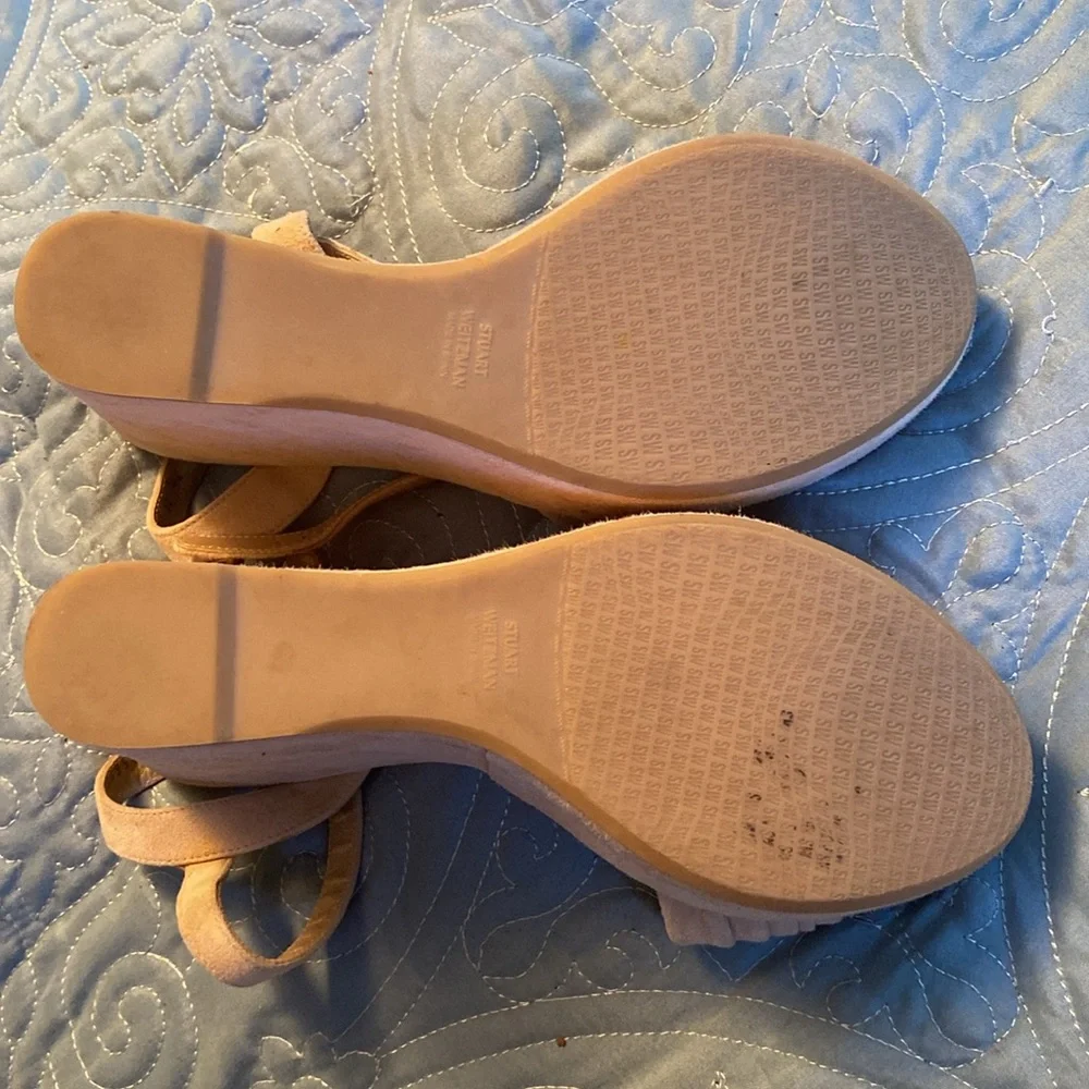 Stuart Weitzman Elegant Tan Wedge Sandals 5” (1.5” platform) - Picture 8 of 9